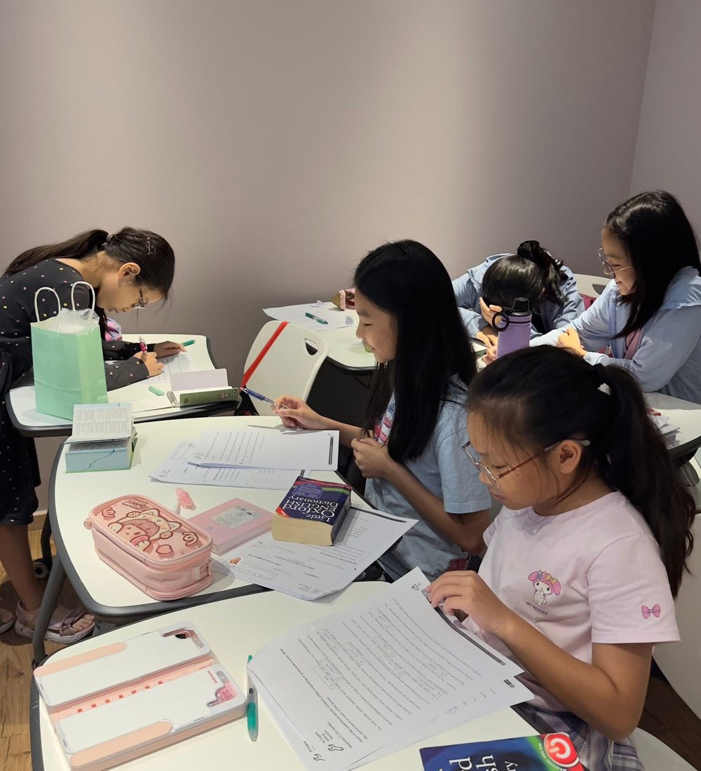 A primary english lesson at Joyous Learning